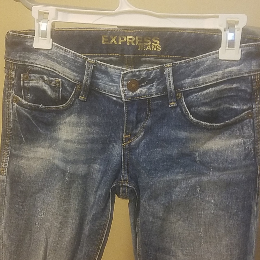 Express 00 Short length low rise jeans